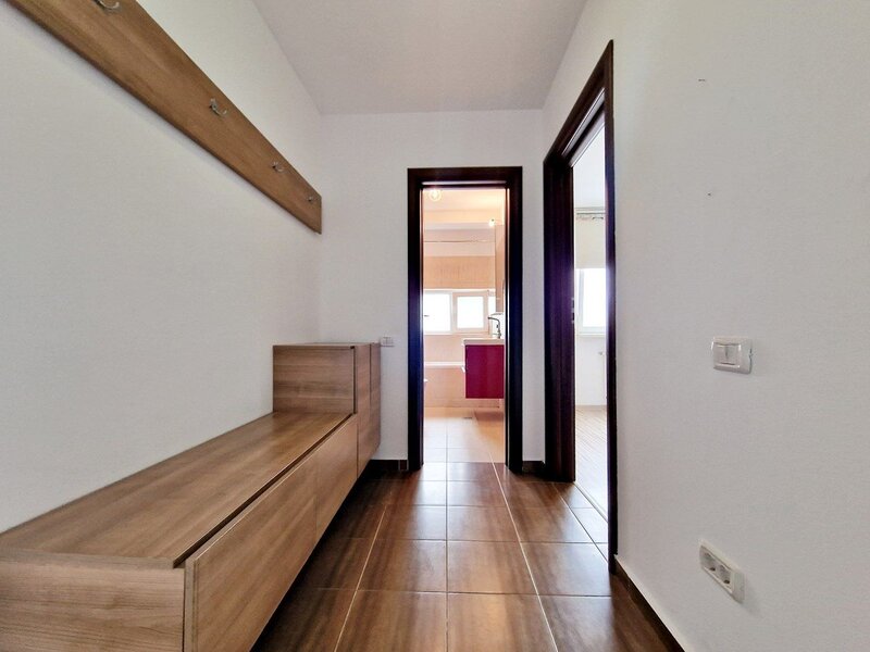Brancoveanu Apartament 2 camere decomandat  Marie Curie