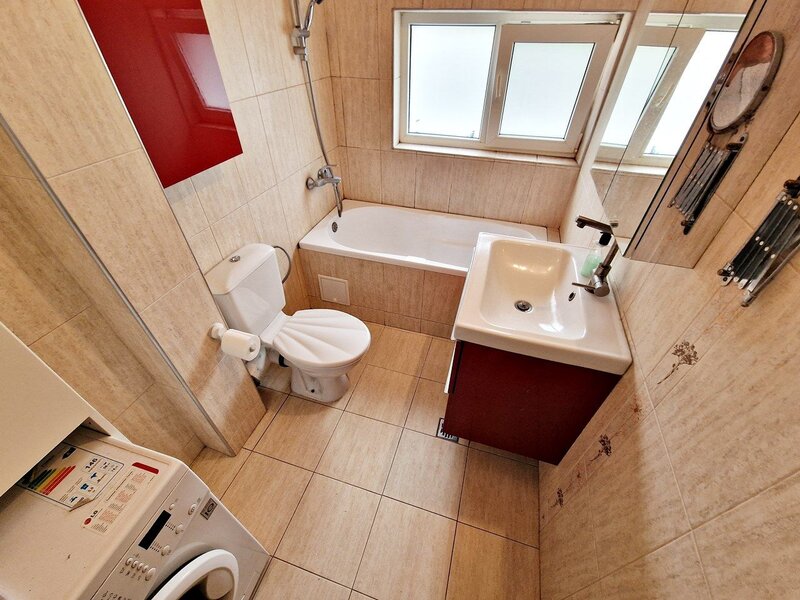 Brancoveanu Apartament 2 camere decomandat  Marie Curie